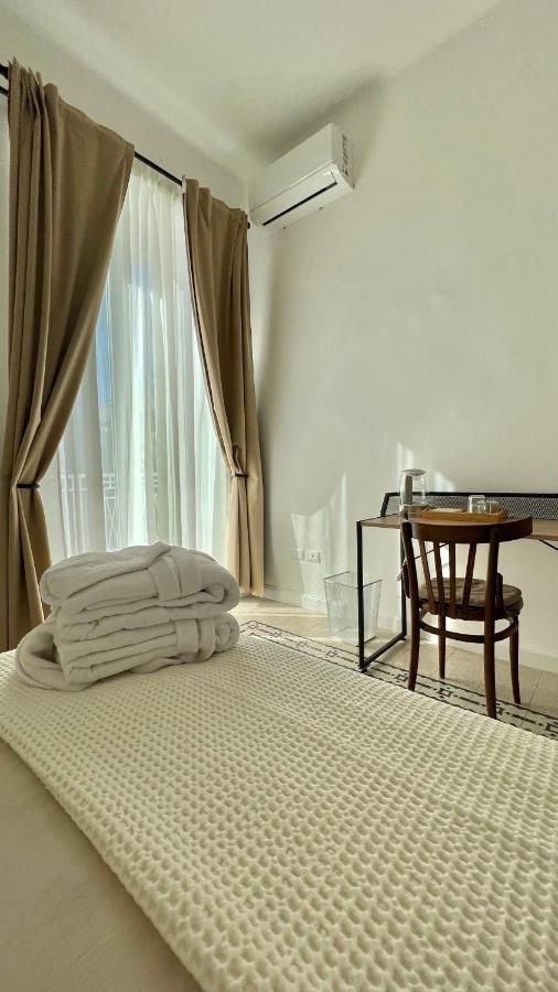 Dimora Al Campanile Bed & Breakfast Sannicandro di Bari Exterior photo